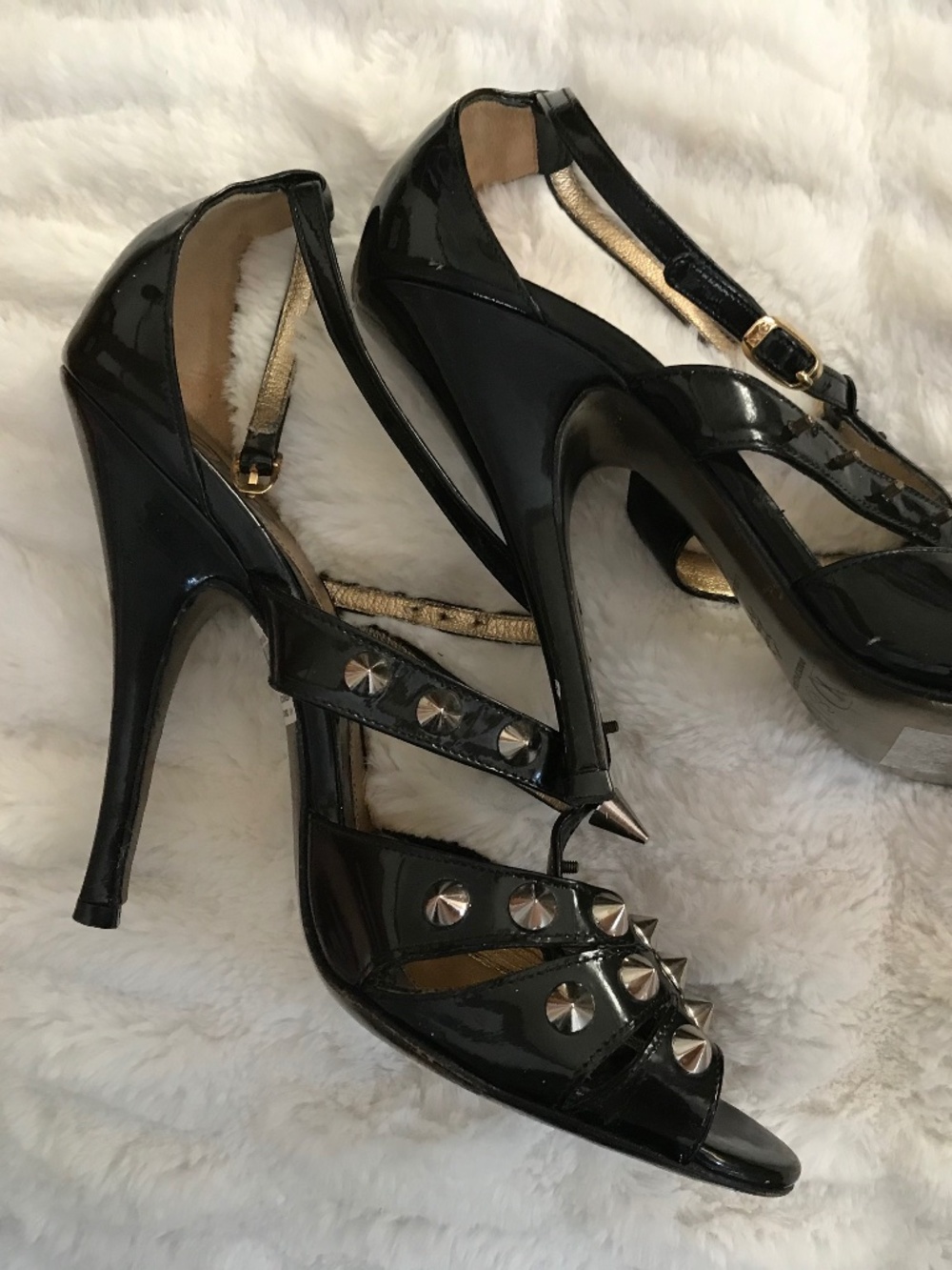 Vernice D&G spiked Runway rare pumps 39 2003 Collectable